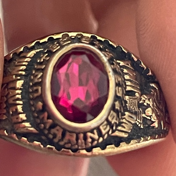 U.S. MARINE CORPS RING JOSTENS YLTM WITH RUBY STONE - Picture 2 of 7